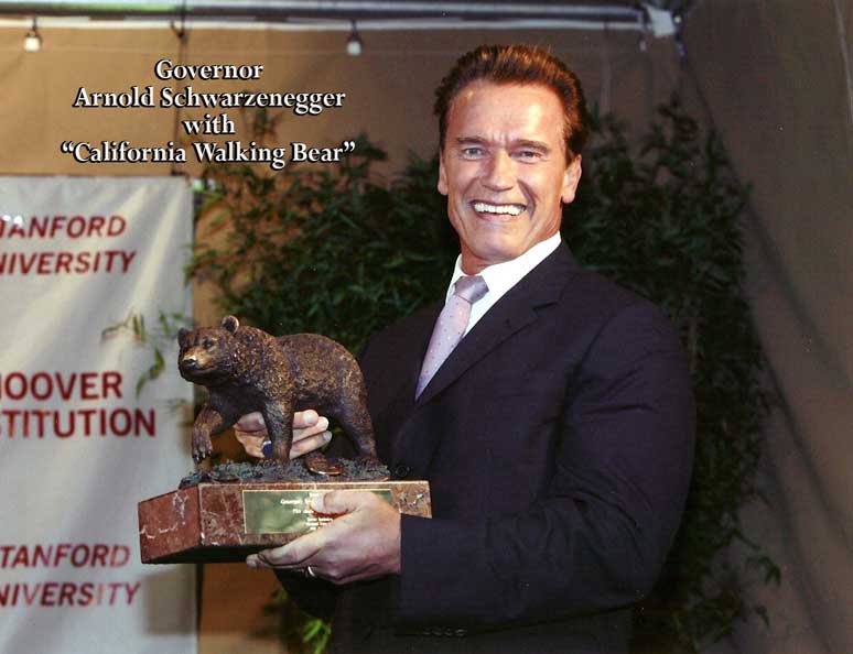 Arnold with 'Walking California Bear'sculpture