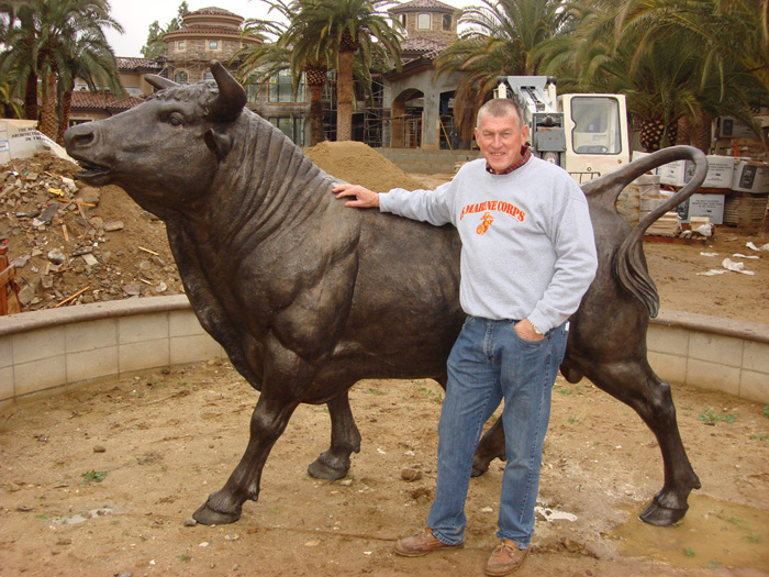 Mike Stier with 'Bodacious' statue